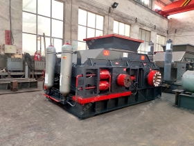 2PG1200x800大型液压对辊免费麻豆入口发往甘肃