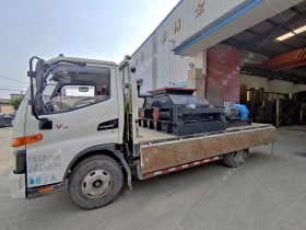2PGC双齿辊免费麻豆入口发货图片_发往新疆_破碎原煤